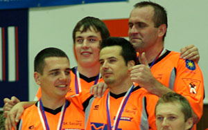 2009_mcr3m_06