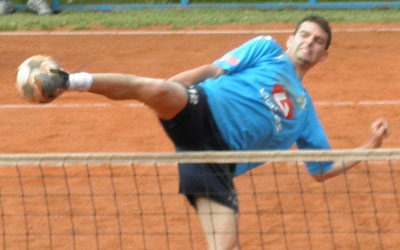 2011_wael12_01