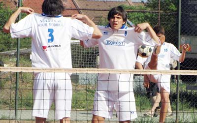 2012_bdl_09_01