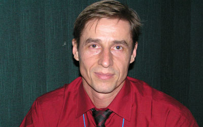 2012_msmuzumarian_01