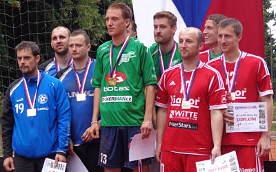 2013_mcr2m_00