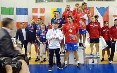 2015 ohlednutirocnik 1